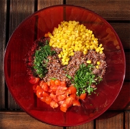 Červená quinoa - jednoduchý sytý salát