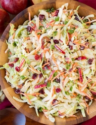 Velká salátová mňamka - salát Coleslaw trošku jinak